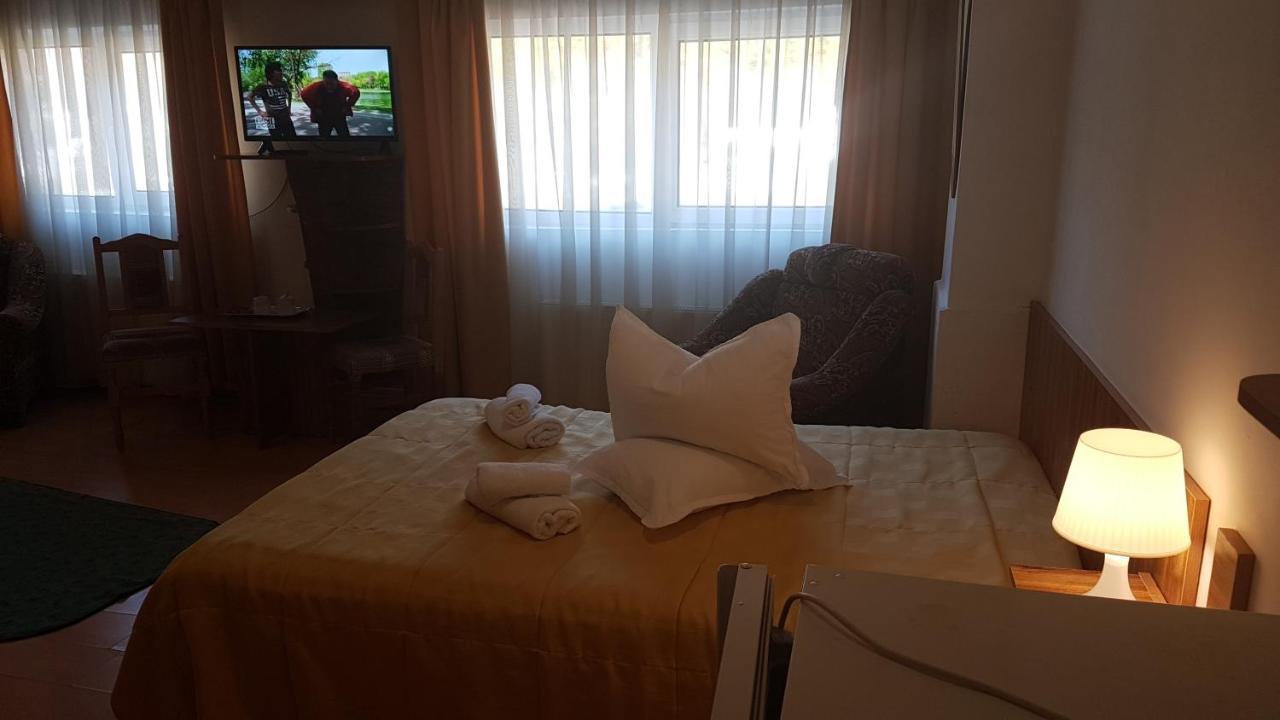 Pensiunea Casa Noastra Hotel Sinaia Buitenkant foto